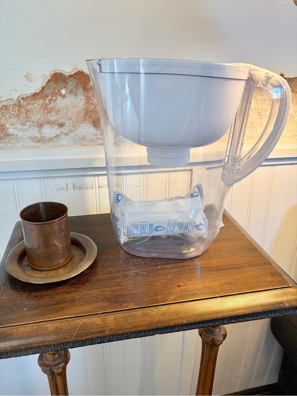 New! Brita Water Filtration System - Picture 7 of 9